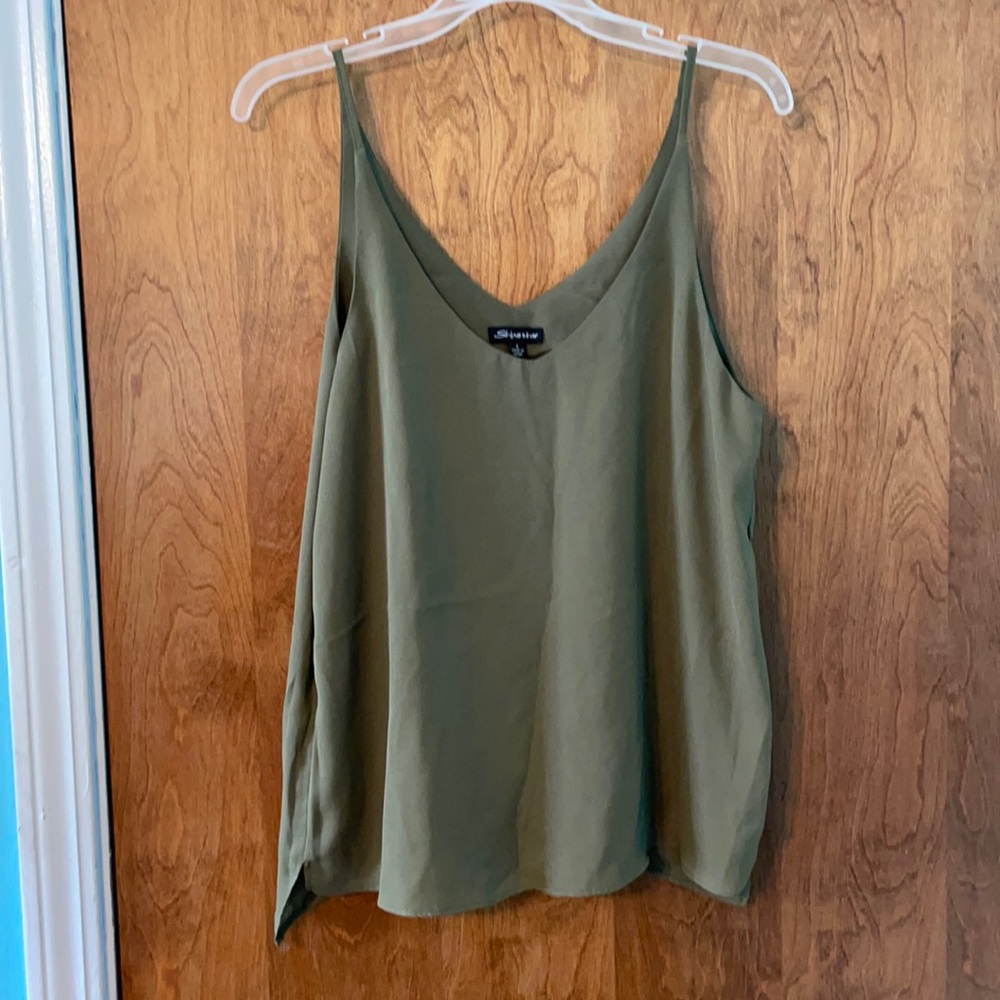 Green spaghetti strap top light weight